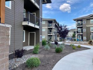 Redpoint Apartments Redmond Oregon Landscaping