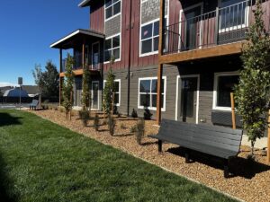 apartment building landscaping bend oregon