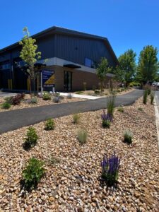 redmond oregon landscaping